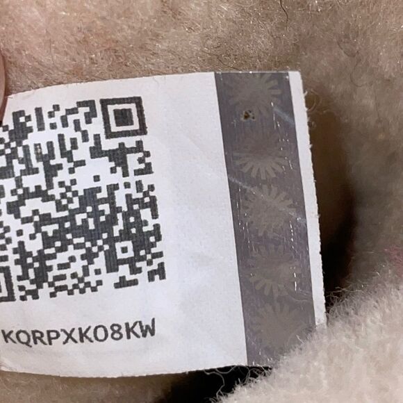 UGG silver and blue sequin winter boots size 5 - Picture 12 of 12